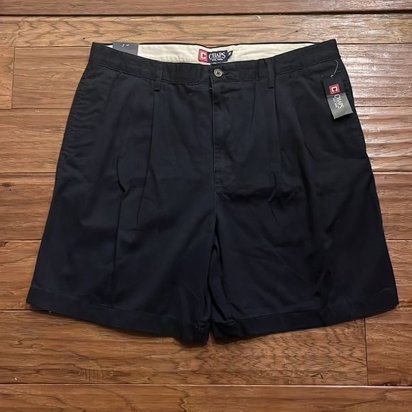 Chaps Men’s Pleat Front Shorts Navy Blue Size 38 - Picture 1 of 6